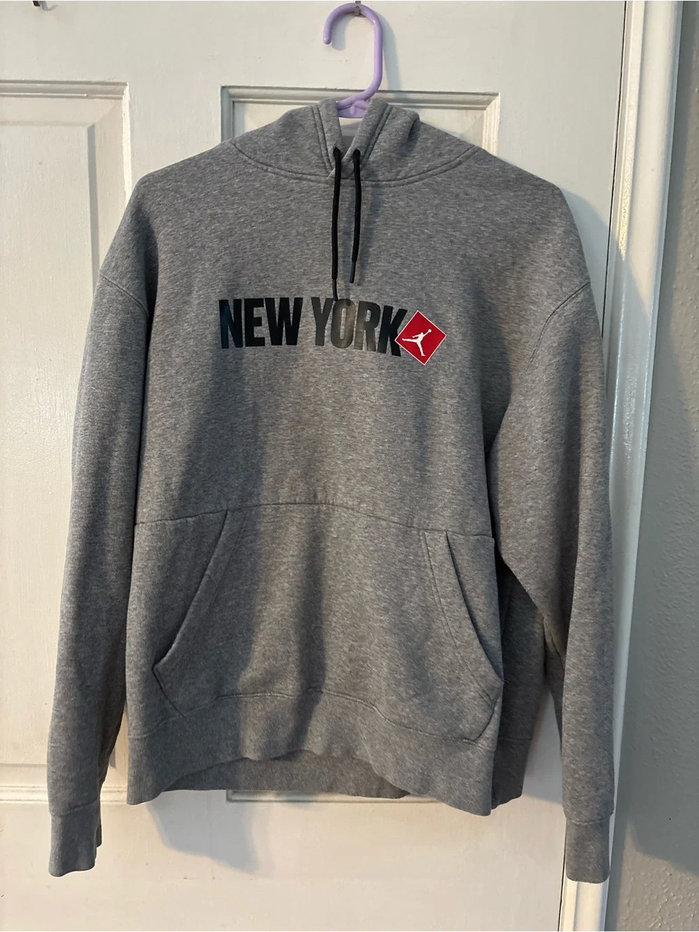 Jordan New York Graphic Logo Pullover Fleece Hoodie Drawstring Pockets M Regular